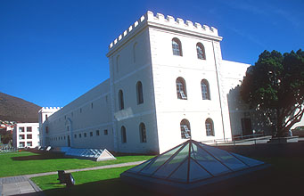 Cape Town Waterfront Breakwater Lodge