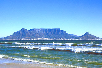 Cape Town with Table Mountain from Bloubergstrand