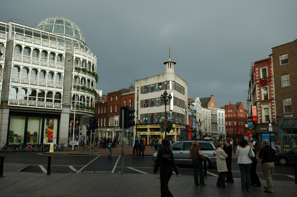 DUB Dublin - Grafton Street and St Stephens Green Shopping Centre 3008x2000